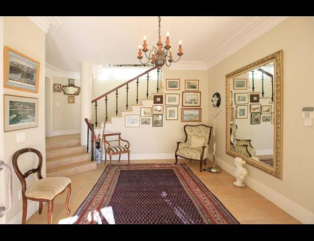 4 BEDROOM HOUSE FOR SALE IN FISH HOEK